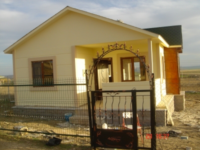 celik_evler_140775620320b5.JPG
