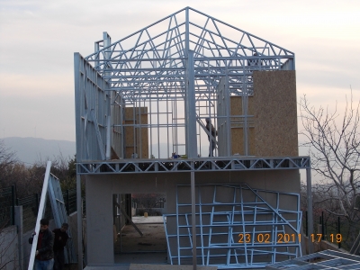 celik_evler_14442517911e42.JPG