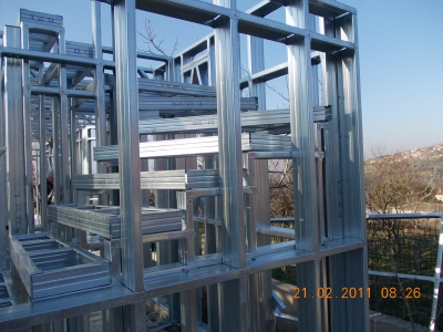 istanbul_villa_14442541402b5d.JPG